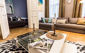 Urbano Styles Downtown Budapest